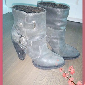 Belle by Sigerson Morrison Genuine Shearling Booties